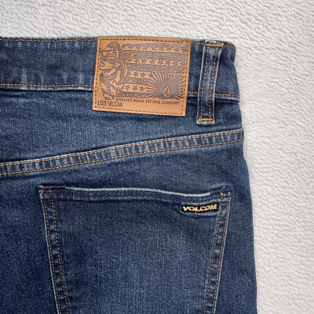 Volcom Vorta Straight Leg Jeans Mens 31 Denim Cotton Stretch Slim Fit Dark Wash